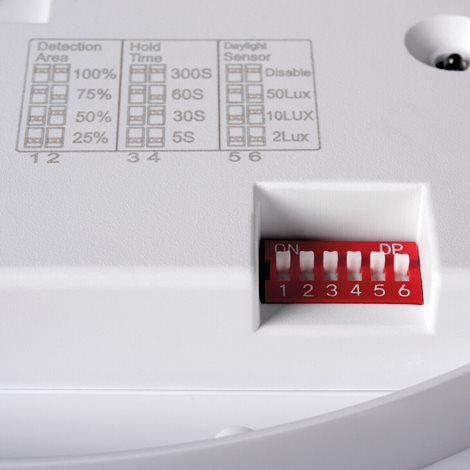 VARSO LED 24W-NW-L-SE přisazené svít. 24W, 2280lm, 4000K, IP54, mikrovlný senzor, hranaté 3
