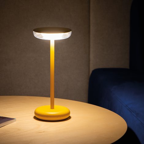 FLUXY LED IP44 Y Stolní lampa, max.140lm, 3000K, IP44, bez 5V DC zdroje, žlutá 12
