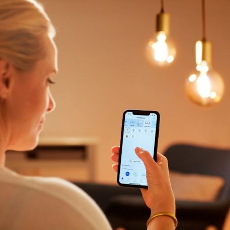 WiZ LED filament žárovka E27 G200 6,7W 470lm 2700-6500K IP20, stmívatelná 6