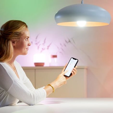 WiZ LED žárovka E14 C37 4,9W 470lm 2200-6500K RGB IP20, stmívatelná 8