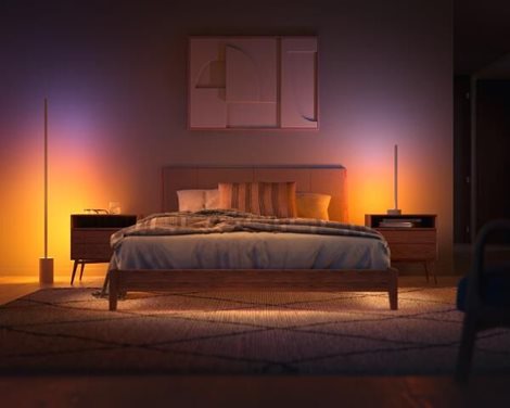 HUE WACA Gradient Signe stolní LED lampa 11,8W 1040lm 2000-6500K RGB IP20, dub 18