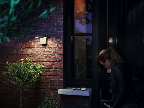 Zonal UltraEfficial solární venkovní nástěnné LED svítidlo s čidlem 1,3W 250lm 3000K  IP44, černé 4