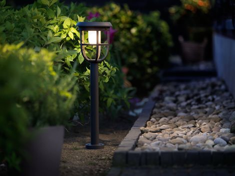 Radii UltraEfficient solární venkovní sloupkové LED svítidlo 1,3W 250lm 3000K 60cm IP44, černé 5