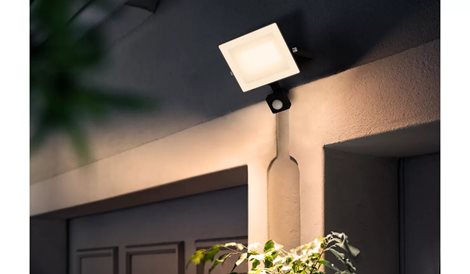 Lois flood BL 30W 30K HV IR Reflektor LED 30W 3200lm 3000K IP65 se senzorem pohybu a soumraku, černý 2