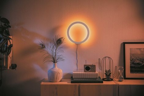 Hue WACA Sana nástěnné LED svítidlo 1x20W 1400lm 2000-6500K RGB IP20 25,5cm bílá 18